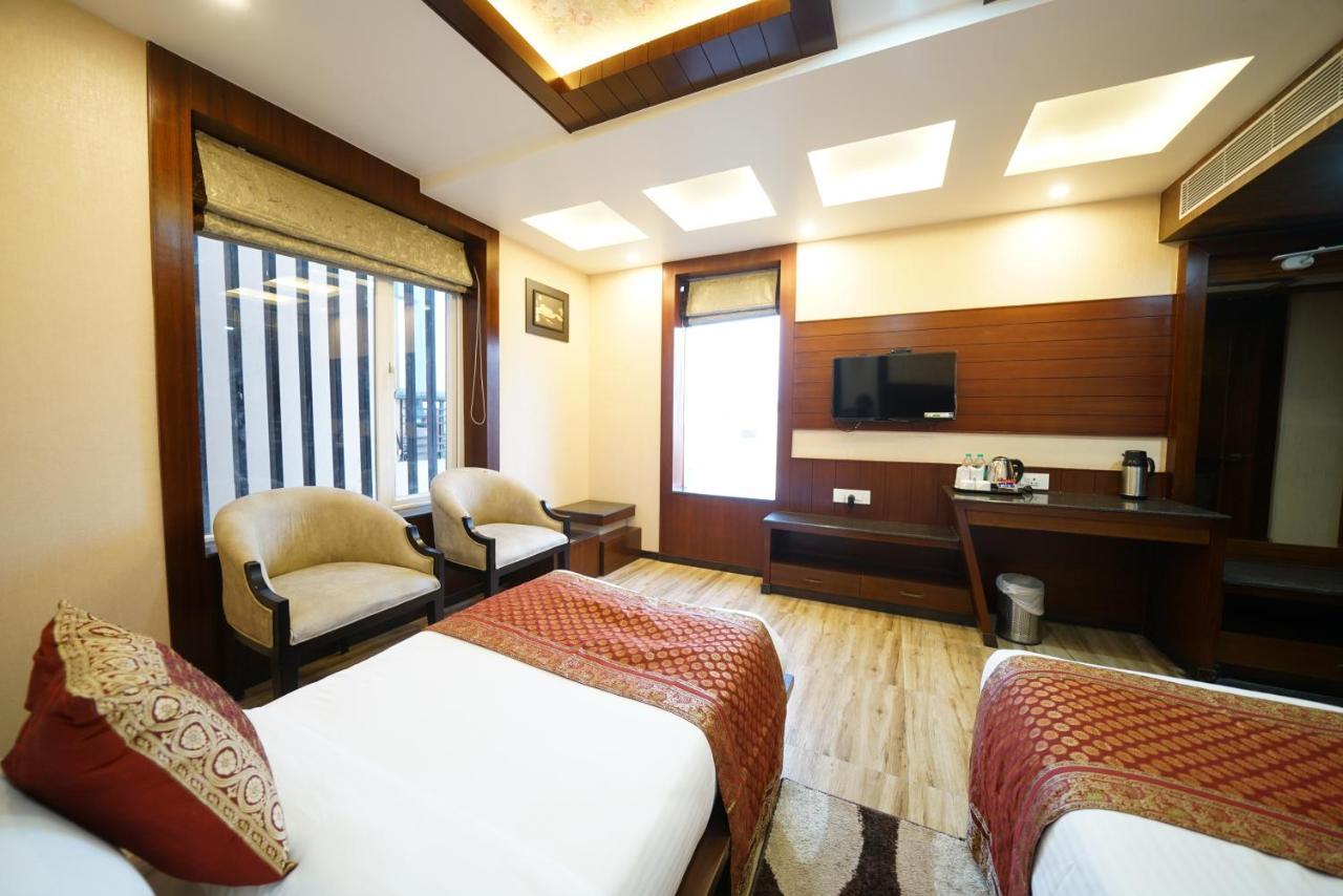 Hotel Square Hotel,varanasi Varanasi