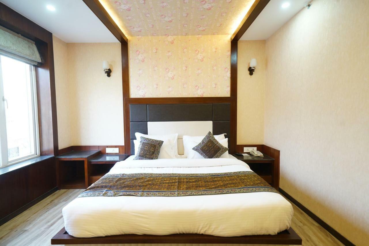 Square Hotel,varanasi 3* Varanasi