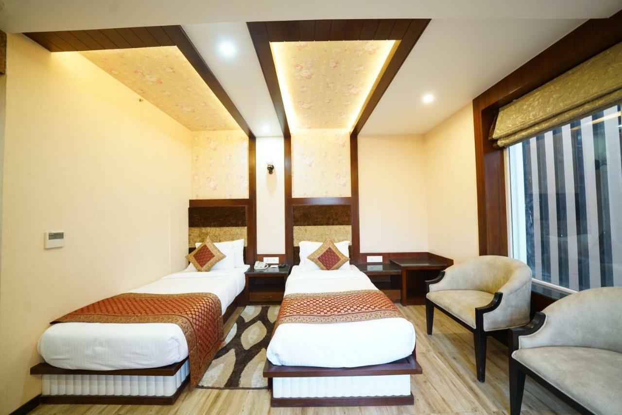 Square Hotel,varanasi Hotel 3*